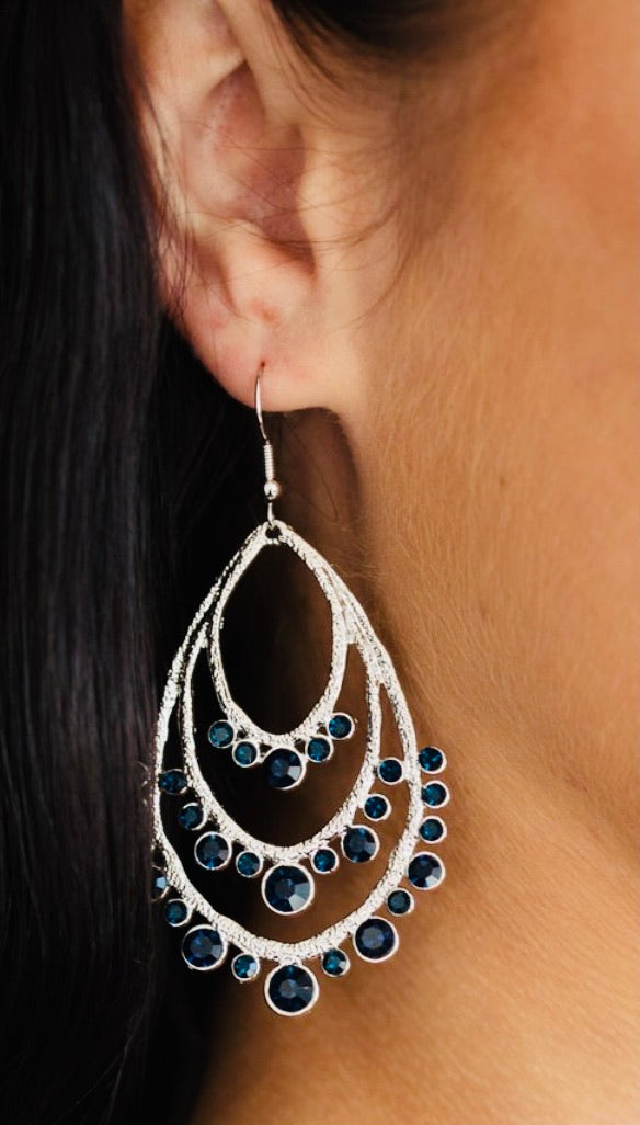 Break Out Tiers In Blue