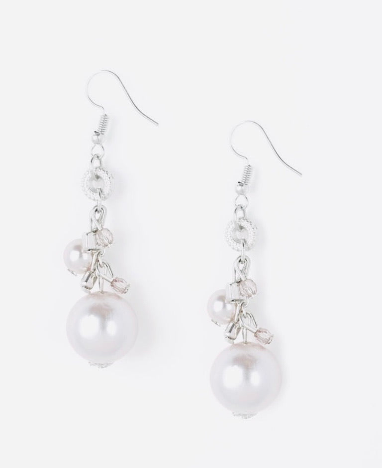 Timelessly Traditional Silver