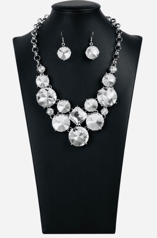 Breathtaking Clustered Gems