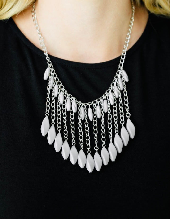 Silver Venturous Vibes