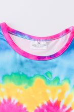 Load image into Gallery viewer, Rainbow Heart Tie Dye
