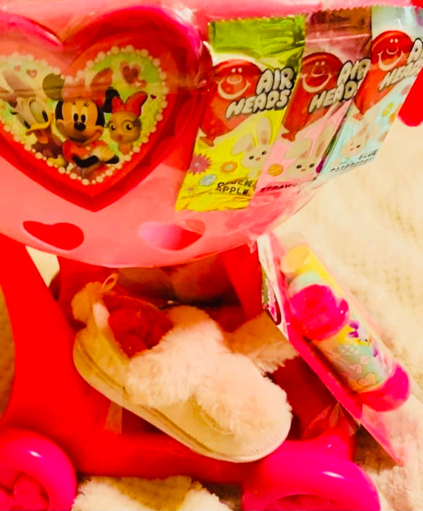Minnie Mouse Basket