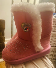 Load image into Gallery viewer, Soft Rhinestone Pink Boots
