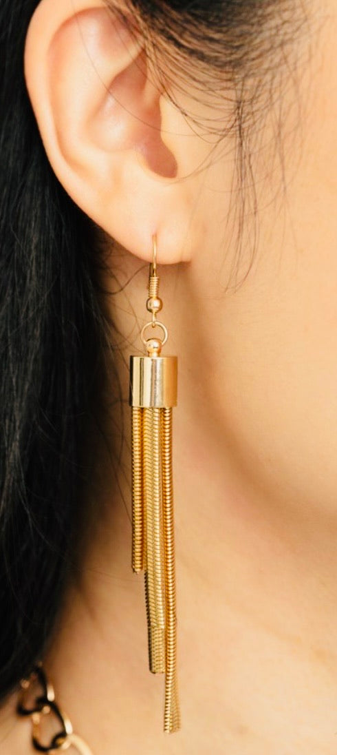 Commanding Gold Links