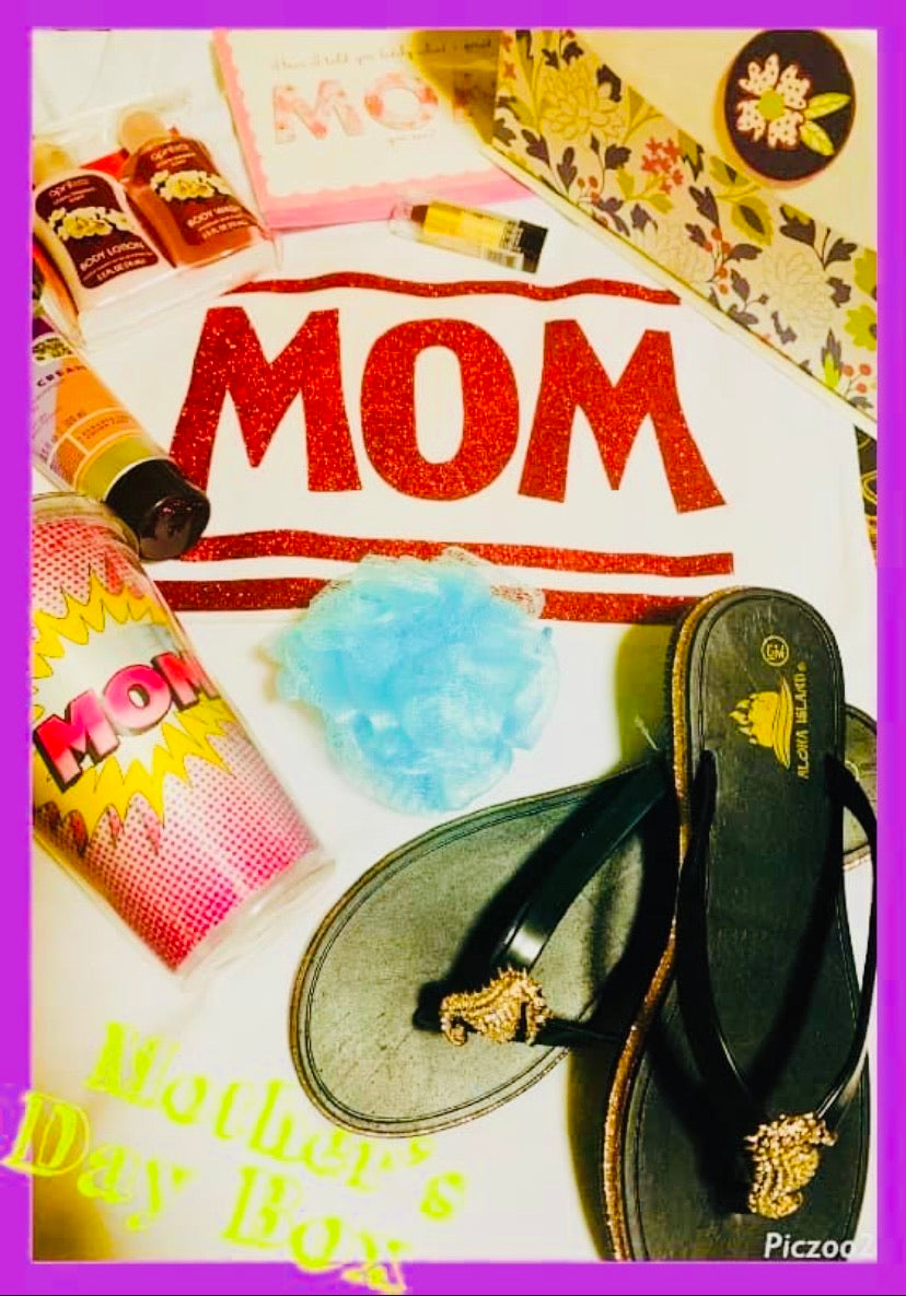 Mom Monogram Box