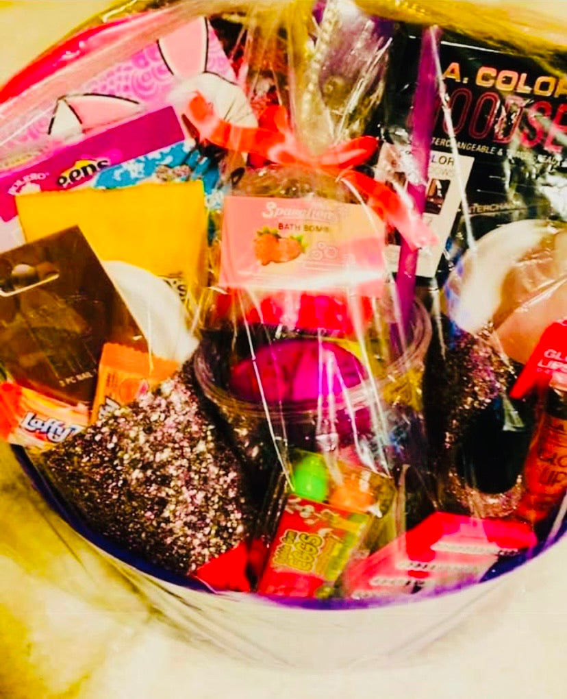 Girly Teen Basket